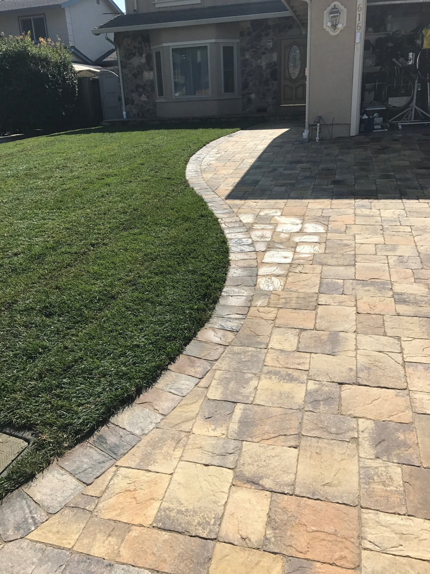 project_11_curved_driveway