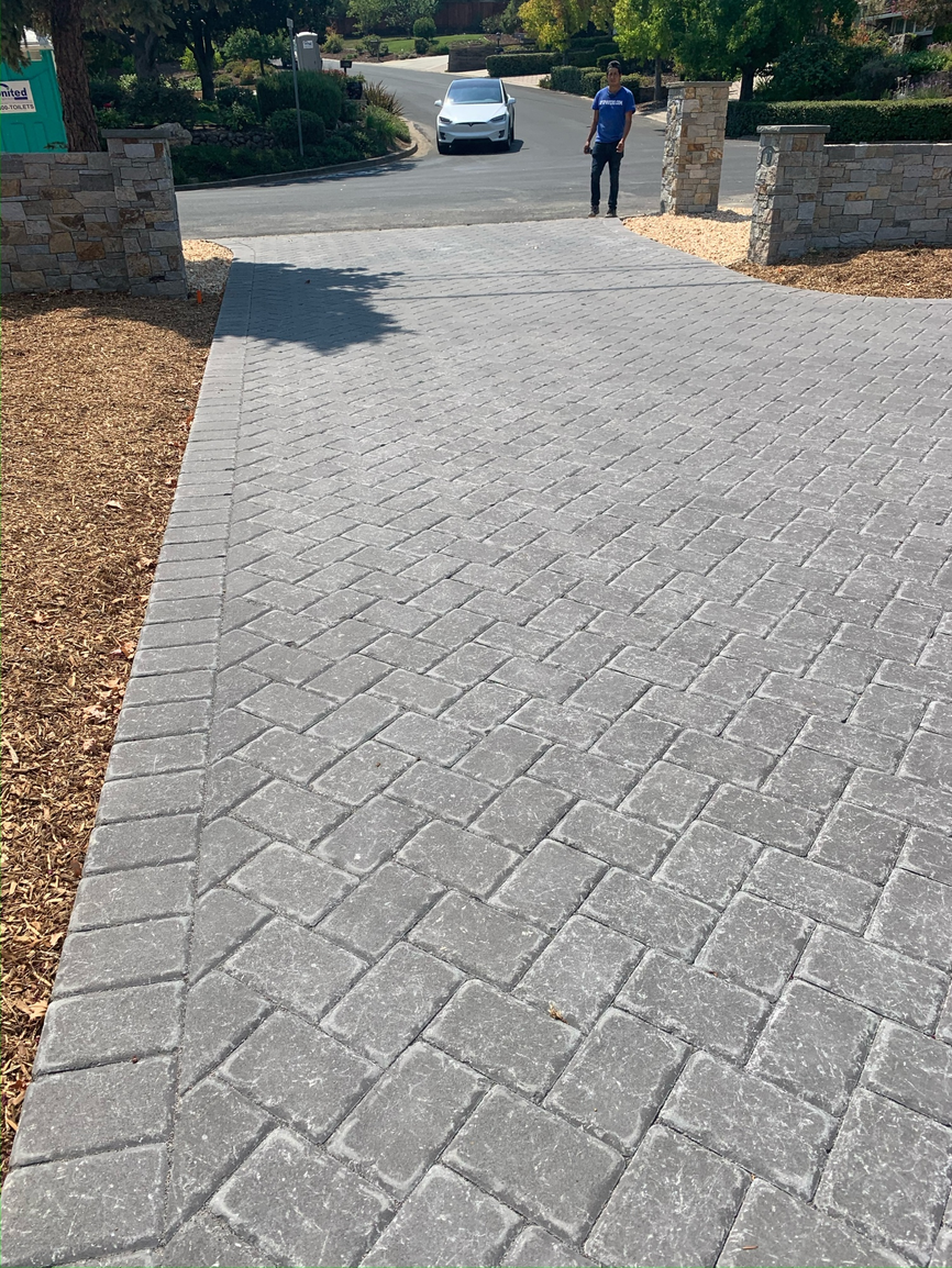 project_19_large_driveway